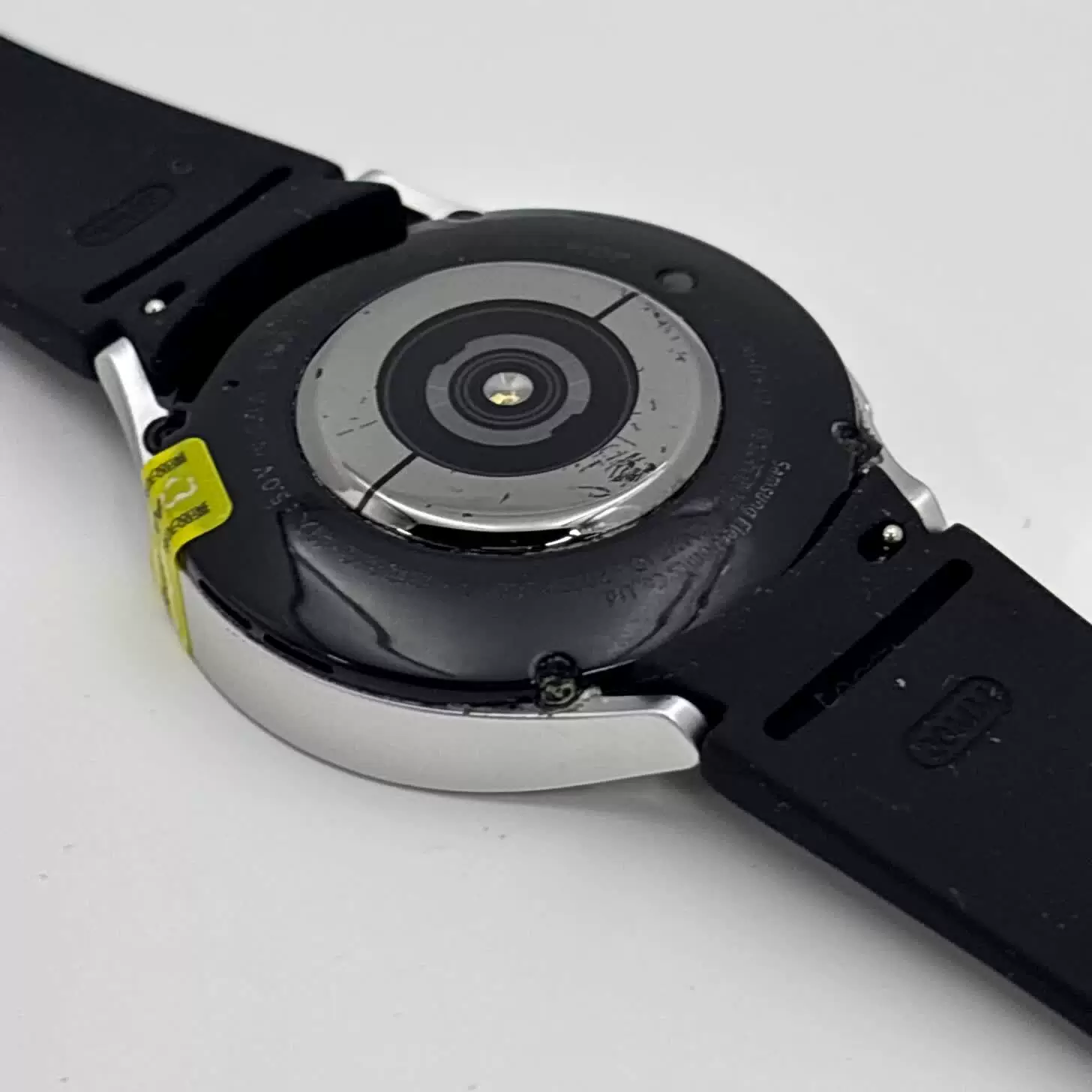 品牌:Samsung/三星
型号:Samsung Galaxy Watch 6
成色:轻微使用痕迹
连接方式:蓝牙连接
功能:心率检测 - 图片 5
