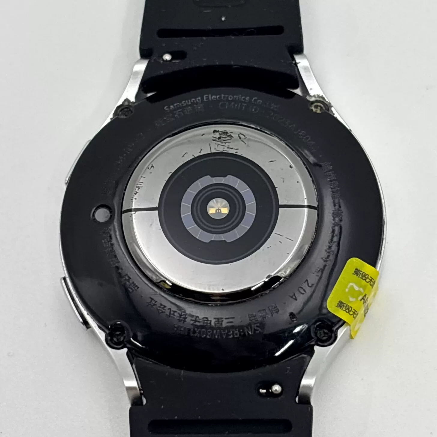 品牌:Samsung/三星
型号:Samsung Galaxy Watch 6
成色:轻微使用痕迹
连接方式:蓝牙连接
功能:心率检测 - 图片 3