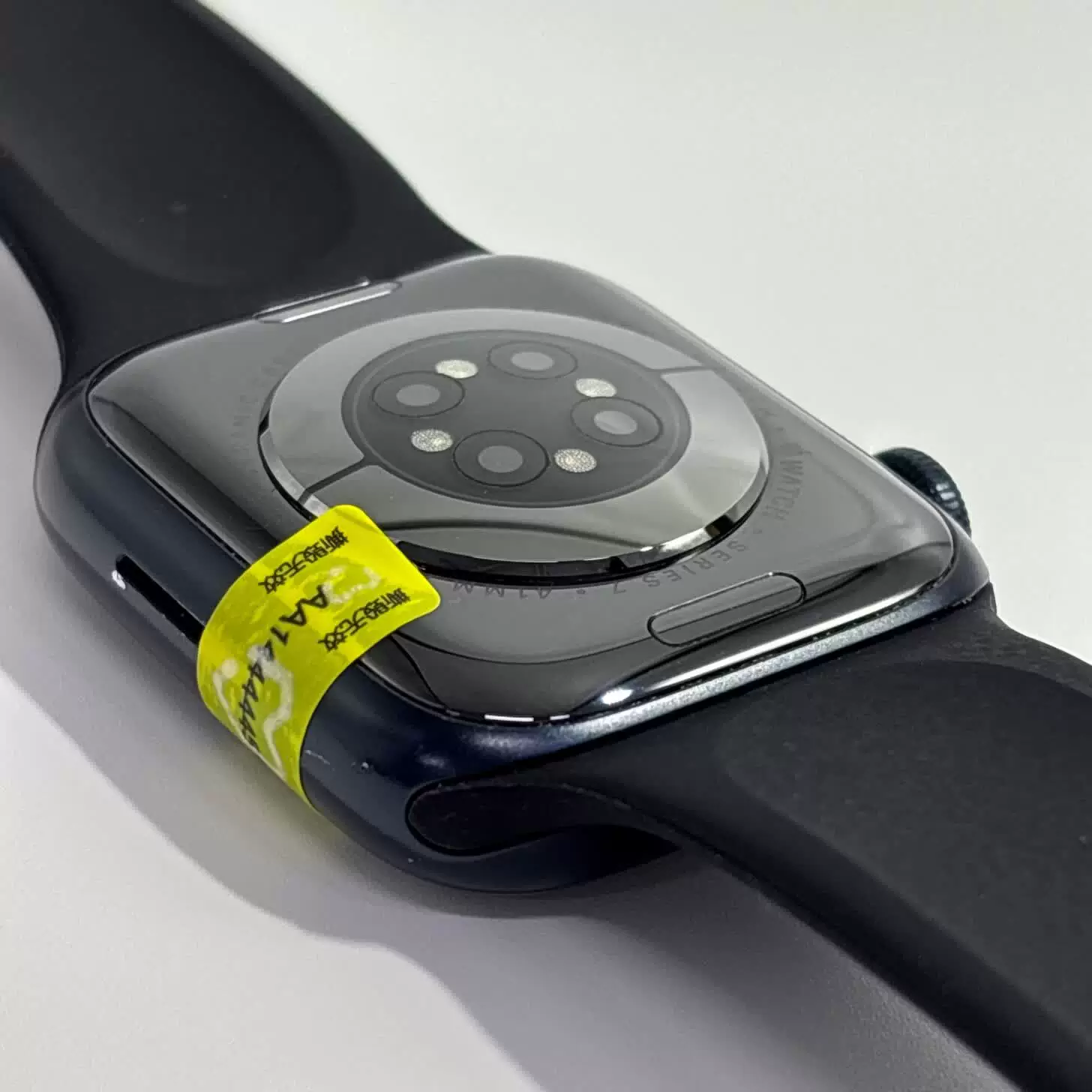 品牌:Apple/苹果
型号:Apple Watch Series 7
成色:明显使用痕迹
连接方式:Wi-Fi连接
功能:GPS - 图片 5